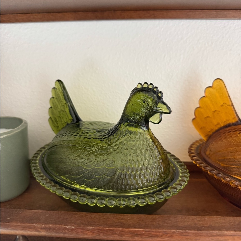 Indiana Glass Olive hen on nest